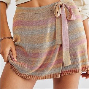 Free People sunrise wrap Skort Shorts size extra small XS